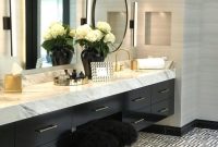 Black and white bathroom decor pictures