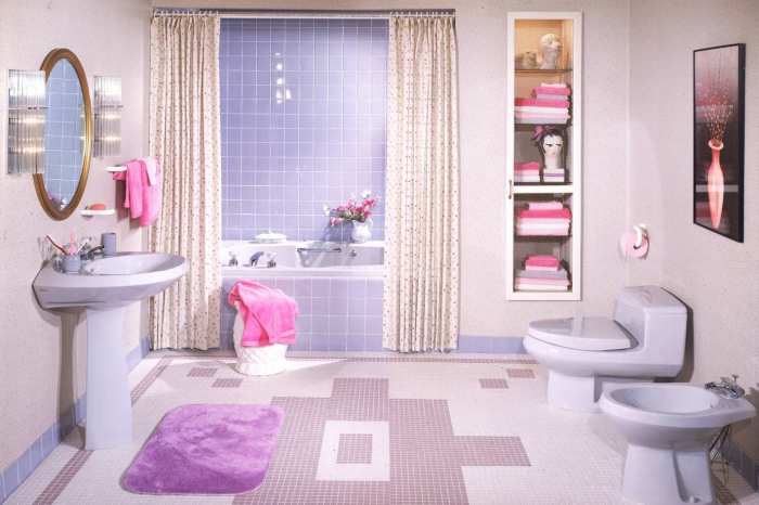 Lavender and grey bathroom decor