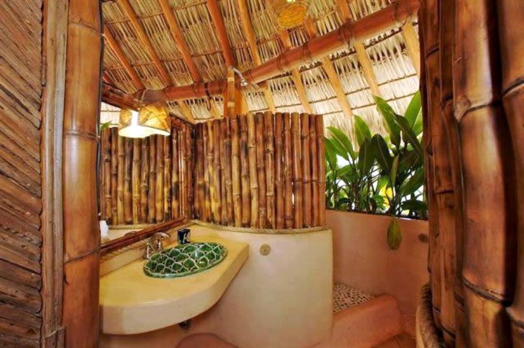 Bamboo decor for bathroom