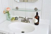 Minimal bathroom counter decor