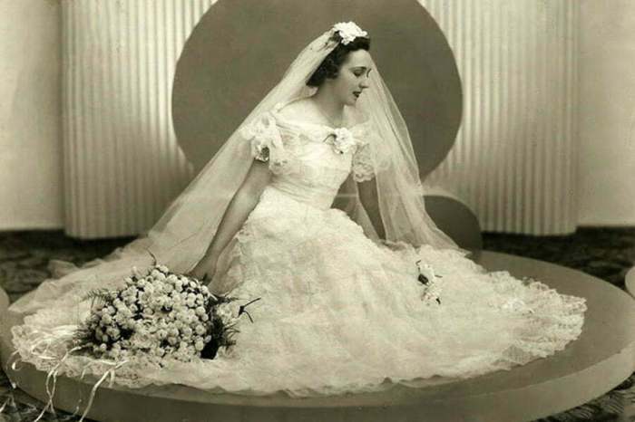 1930s style wedding dresses