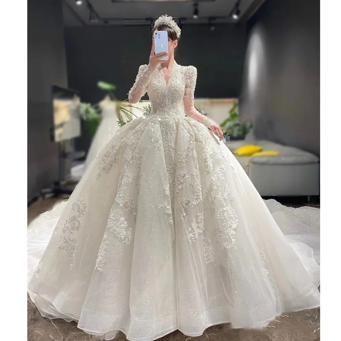 A line wedding dress lace